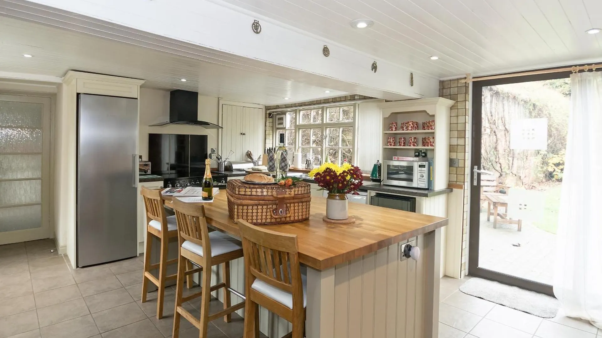 Greenlands Farmhouse Barmby on the Moor 0*,